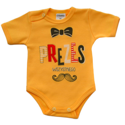Body niemowlęce kr. rękaw napis PREZES WSZYSTKIEGO ( MIODOWY )